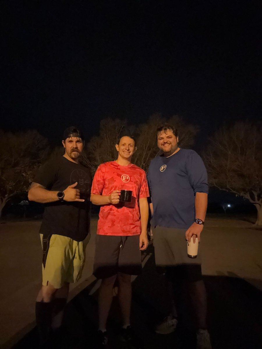 F3Waco's tweet photo. Twas the gloom before Christmas, still dark and still deep, four rucked at Highlander, three boot-camped The Keep; work came before dawn, the hard way was earned, coffee came after, a lesson well learned. ☕🎄💪#254F3 #F3Waco #Highlander #TheKeep #TheHardWay https://t.co/vpUxcf26oW