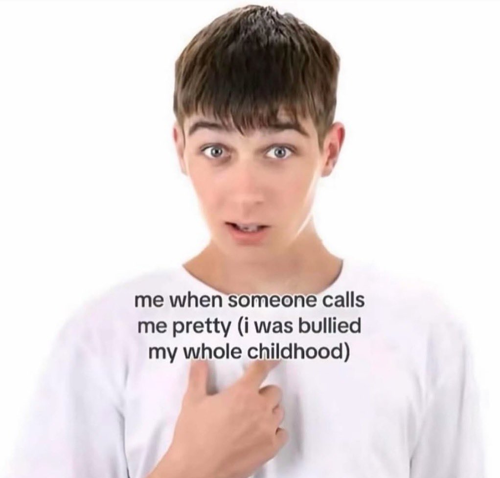 whotfisjovana's tweet image. 