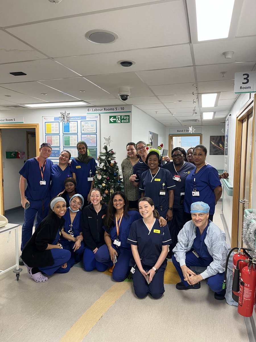 Mitra Bakhtiari tweet media