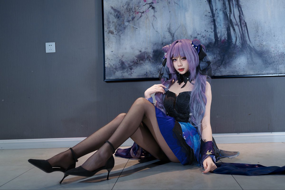 好漂亮的刻晴(*/ω＼*)
#刻晴 #刻晴cos