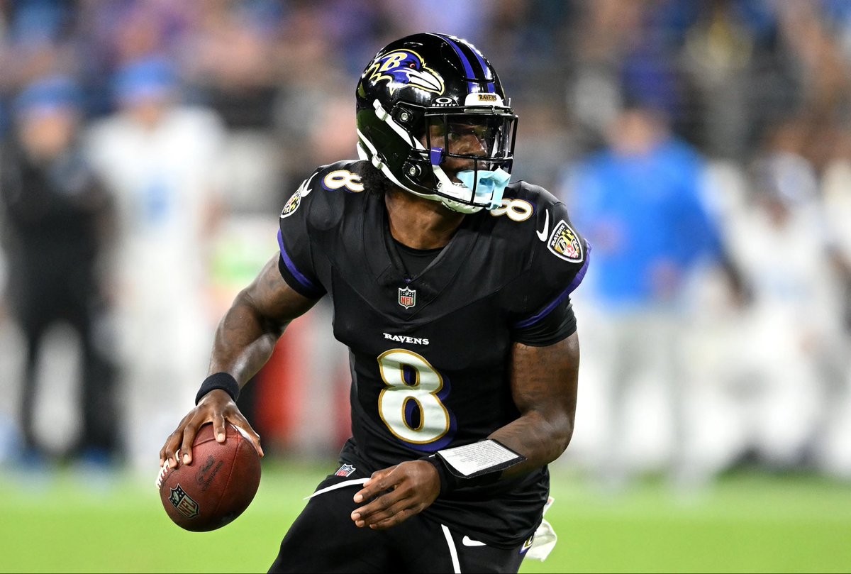 FinsXtra's tweet image. 🚨 Lamar Jackson would love to play for the Miami Dolphins if the Ravens were to move on from him, per @baltimoresun 

Ravens and Jackson are reportedly at a crossroads and it could lead to a potential split. (@baltimoresun) #PhinsUp