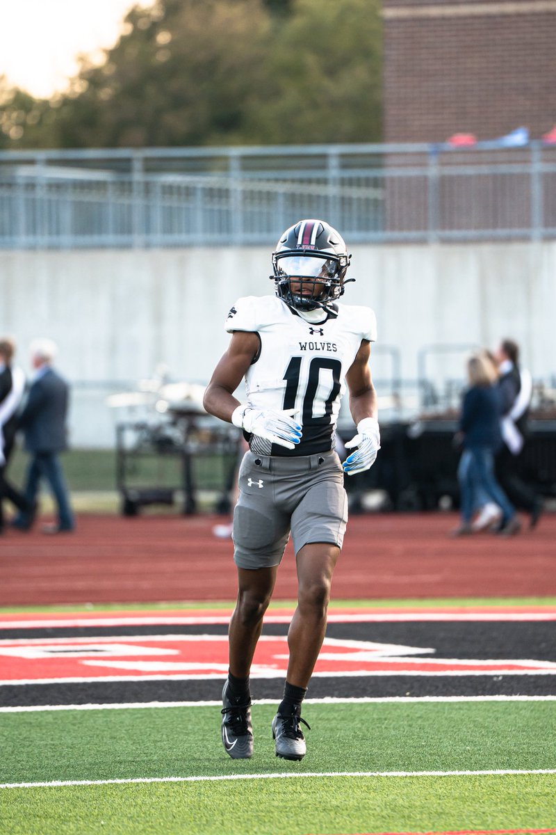 OriginalTShaw's tweet image. Happy Birthday to our Christmas Eve baby @ShawTrysten ..We have spent 17yrs watching you grow into the extremely intelligent young man you are. Be Blessed, but most importantly, be a Blessing .
Love Tha Parents