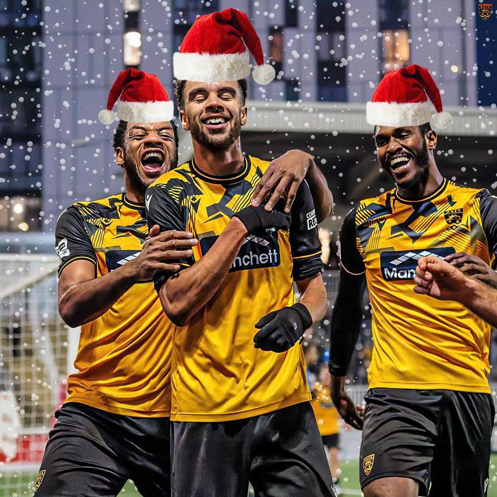 Maidstone United Supporters Club in Vietnam 🇻🇳 tweet media