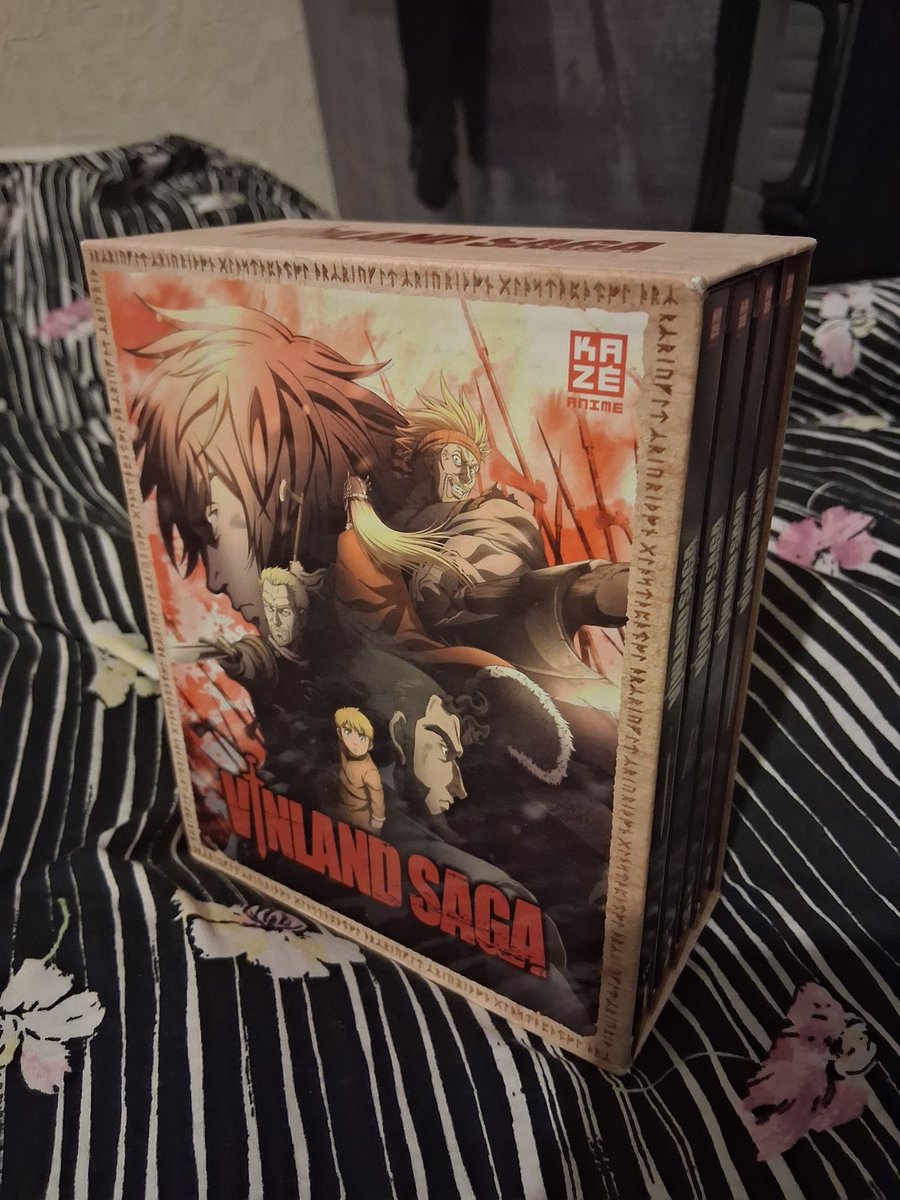 The Space Cat tweet media