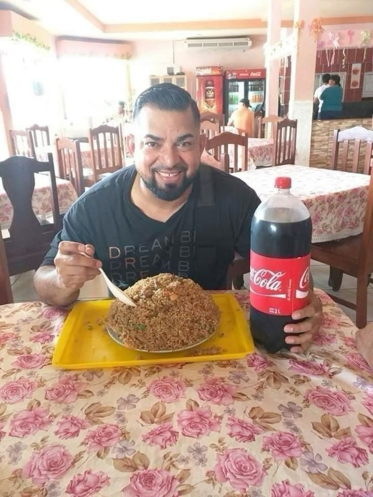 Bajo un kilo 
Yo:
