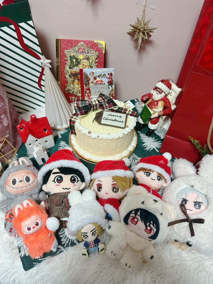 みえりん♥さん専用　スノーホワイト⭐️クリスマス⭐️星⭐️ドールチャーム⭐️ハンドメイド 未咲さんへ質問💭】 💛 #菜森未咲 @morimori_na11 お求めのマシーンを