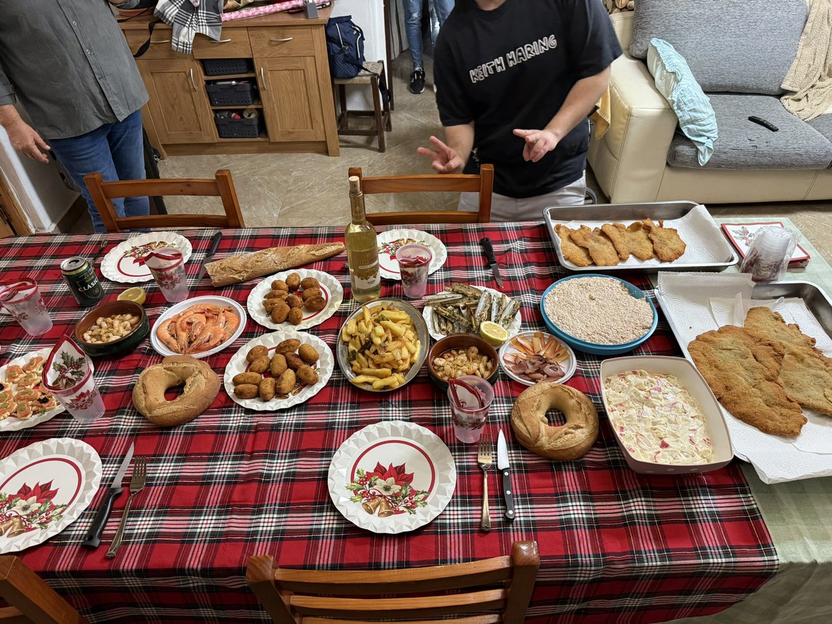 🎄𝕸𝖎𝖘𝖘 𝕮𝖔𝖇𝖇𝖑𝖊𝖕𝖔𝖑𝖙🎄 tweet media