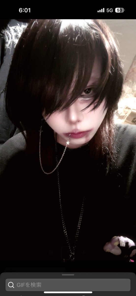 400Hzru's tweet photo. 俺のことを好きになってね。
俺も大好きだよ。
 #夜職  #バンド  #ピアス  #歌舞伎町 https://t.co/EfIQjHpqSz