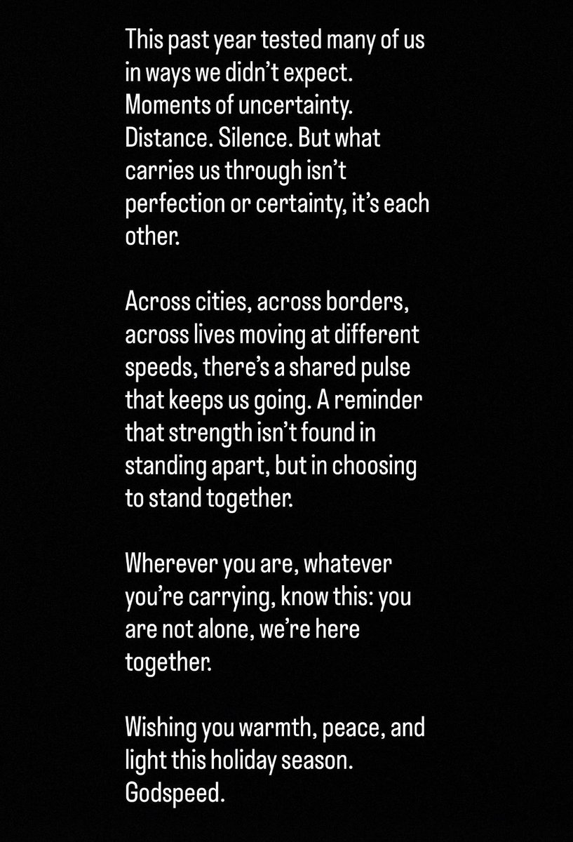 Happy Holidays fellow travelers! 🫶🏼👨🏻‍🚀