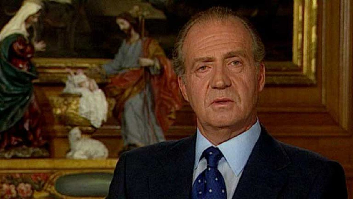 JuliusMasteroso's tweet image. Cazaba elefantes pero al menos ponía el belén cuando daba el discurso de Navidad, no como su hijo Felpudo VI.