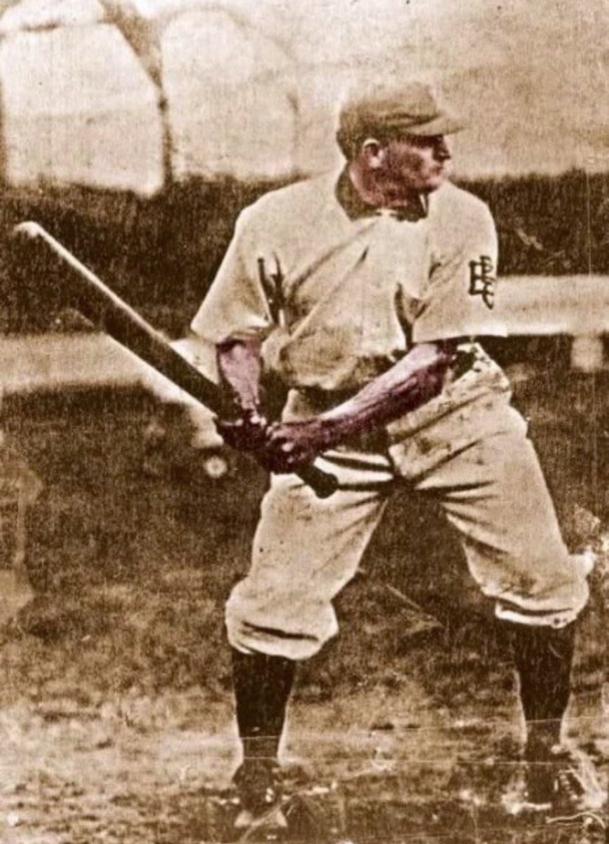 uniformcritic's tweet image. Honus Wagner is one of my favorite players. From age 25-38 he hit .345 and SLG’d .501 while stealing more bases than he had strikeouts (594 to 493).