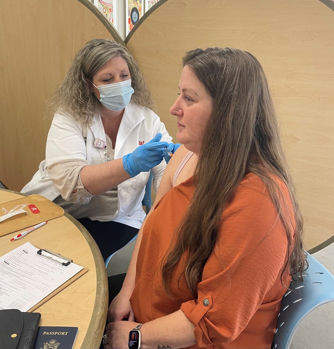 RowanHelpingMin's tweet image. 💉 A big thank-you to Walgreens for hosting a flu shot clinic on our campus! Vaccinations help protect our guests, clients, staff, and community—especially those most vulnerable to illness in a congregate setting. We’re grateful for this partnership &amp;amp; a healthier season ahead!💙