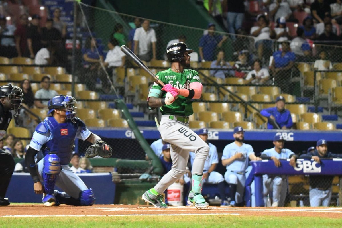 EOBASEBALLCLUB tweet media