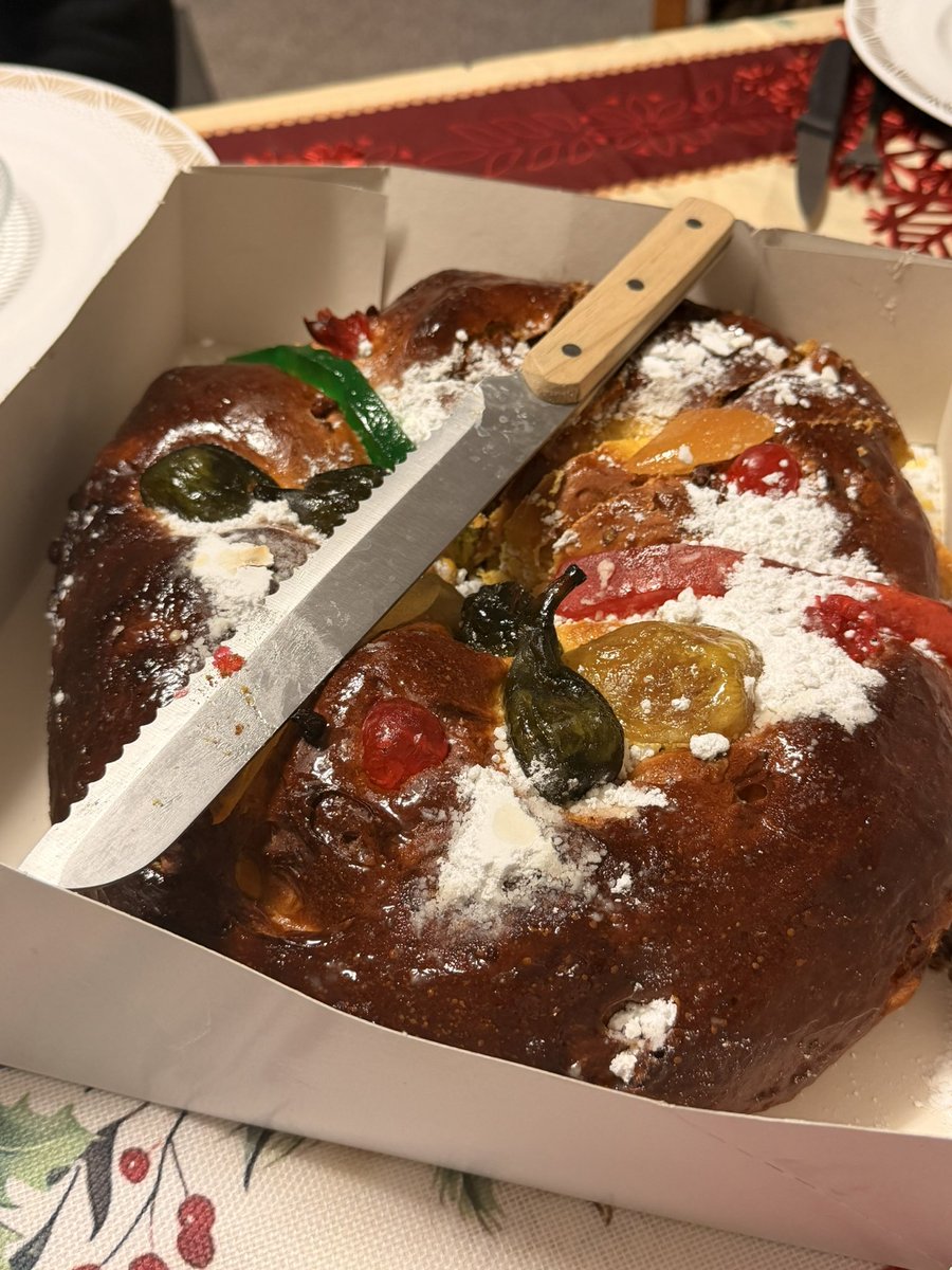 slbrbsa's tweet image. Et pour bien finir, franchement le couteau c’est peut-être pour que j’en finisse avec mes jours vue la gueule du truc.