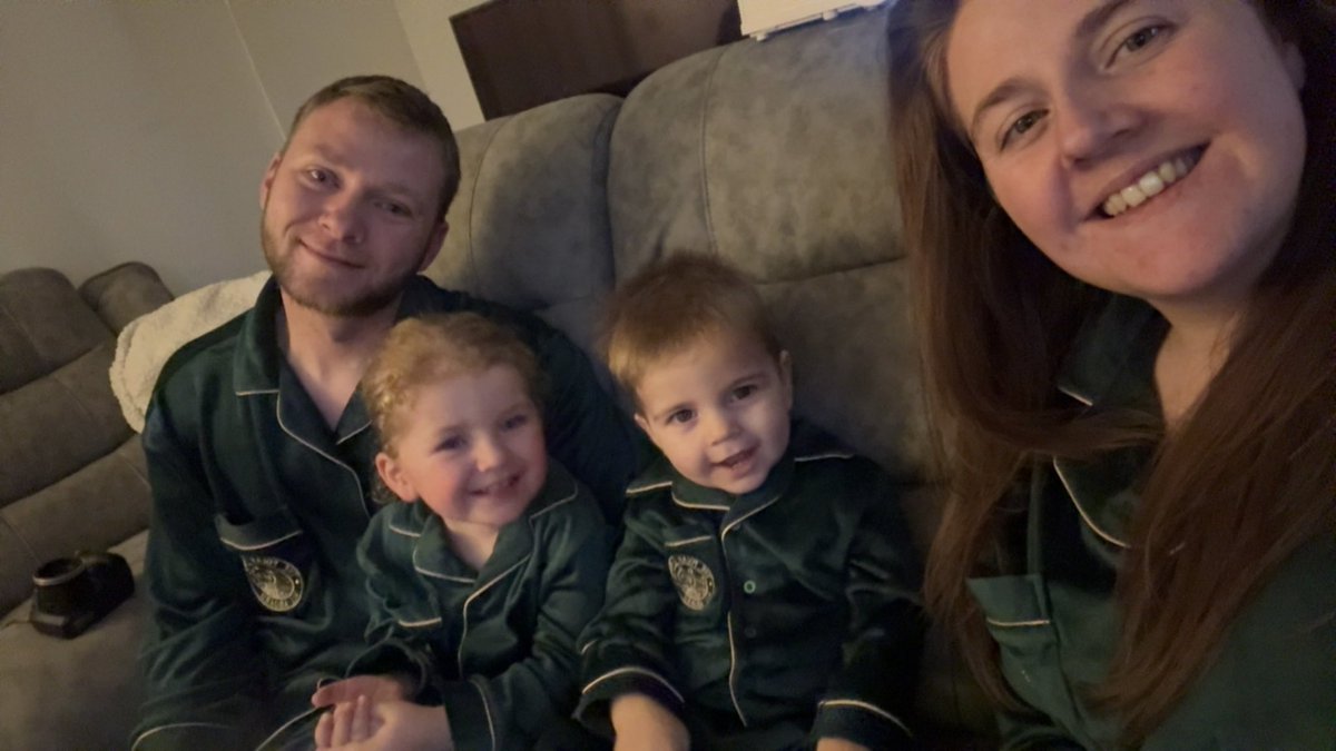 The Marsh’s Christmas photo 2025 🥰❤️