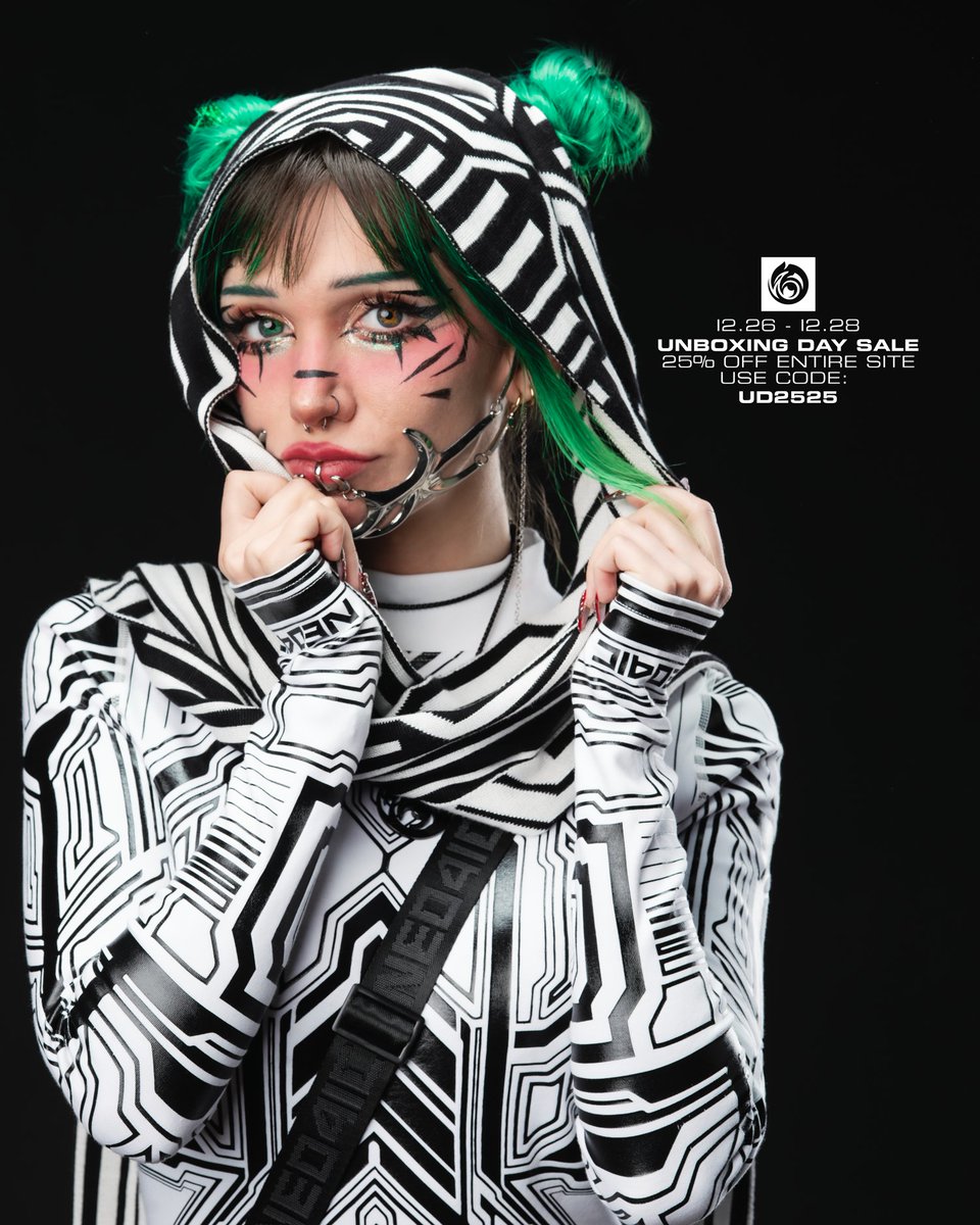 neo4ic's tweet image. Dec 26th is our final sale of the year. Use code UD2525 for 25% off the entire store.