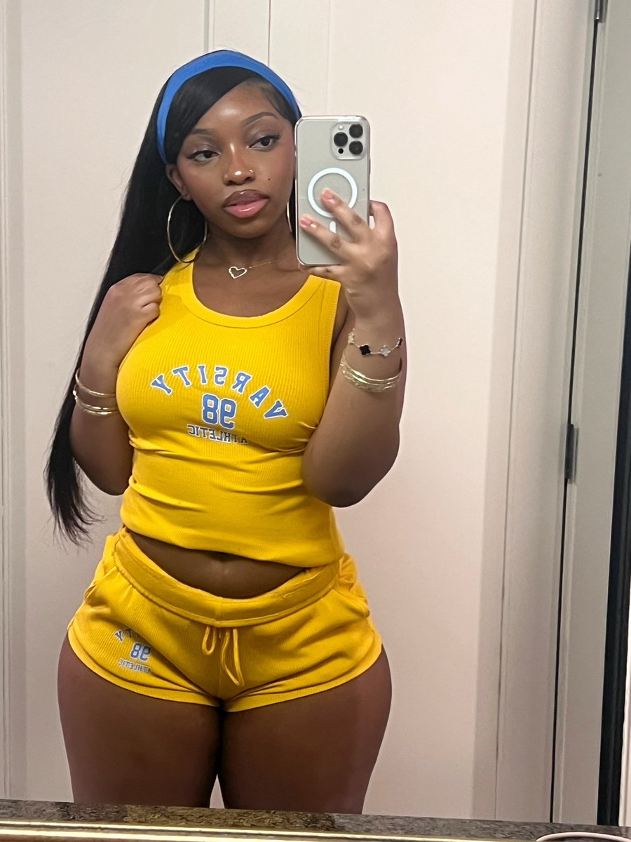 Big mama 💖 tweet media