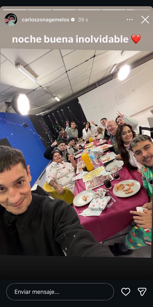pf gracias por alegrarme la vida

#LaCasaDeLosGemelos2D17