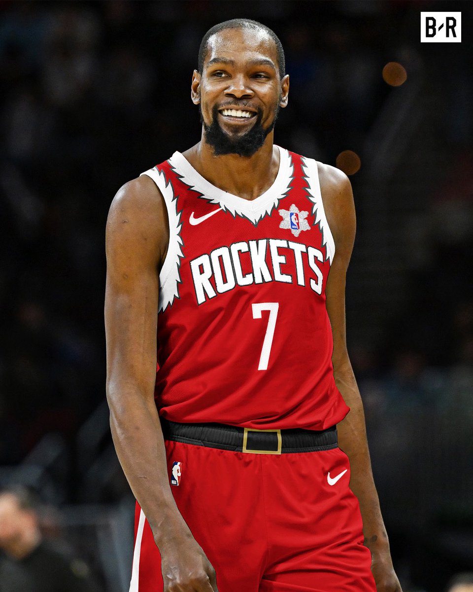 BleacherReport's tweet image. It’s Christmas time in the NBA 🎄☃️🎅