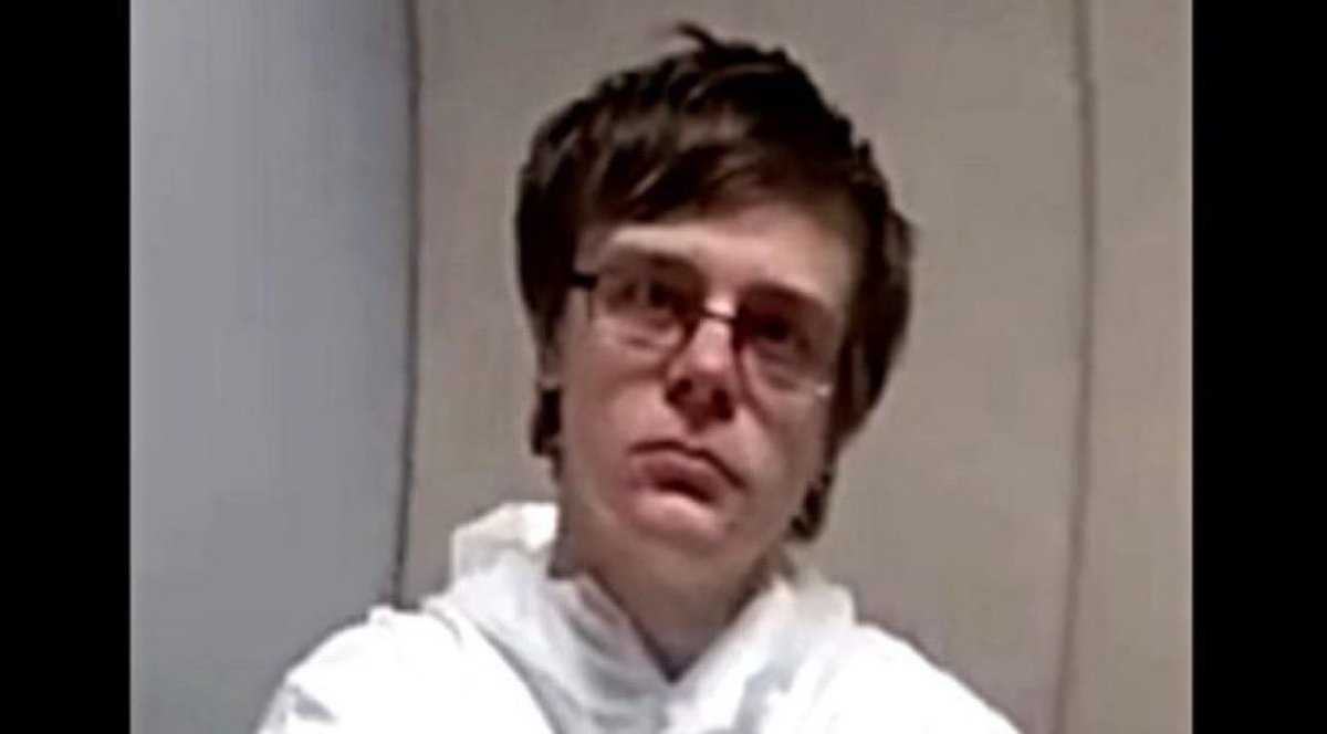 JewsFightBack's tweet image. 🚨 MEET SKYLER ROSE 🚨
21 years old.
Ogden, Utah.

He posted on X that he wanted to blow up a synagogue.
Thank God someone reported it to the FBI.

When officers searched his home, they found:
• Seven pipe bombs
• An assault rifle

Now the charges:
• Seven counts of weapons of…