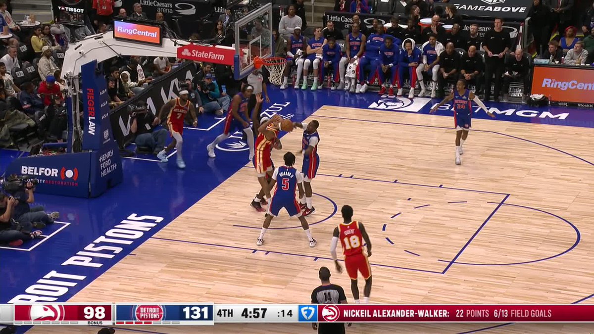 Asa hits a pretty Euro in transition