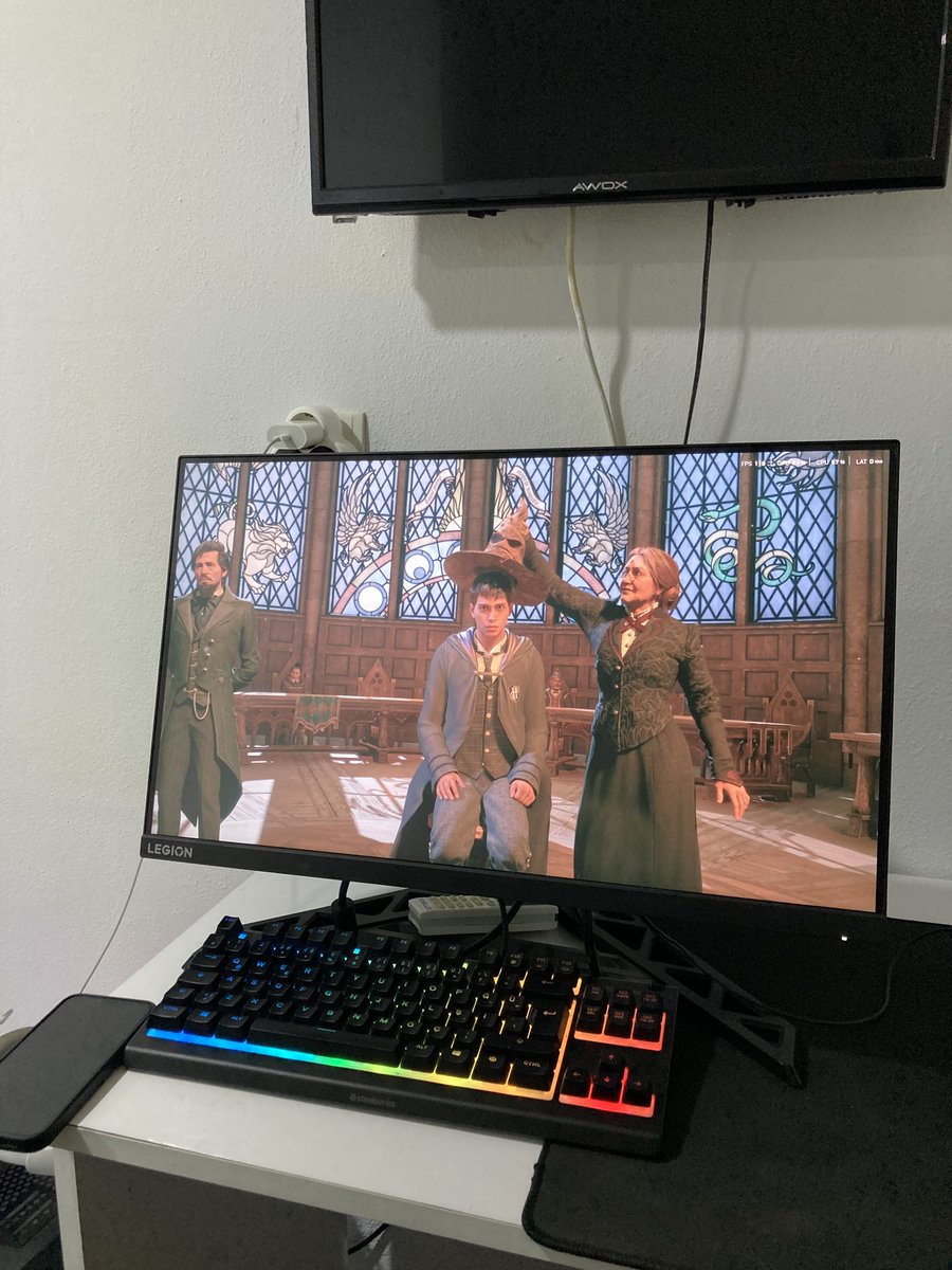 Adamlar ne oyun yapmış bee