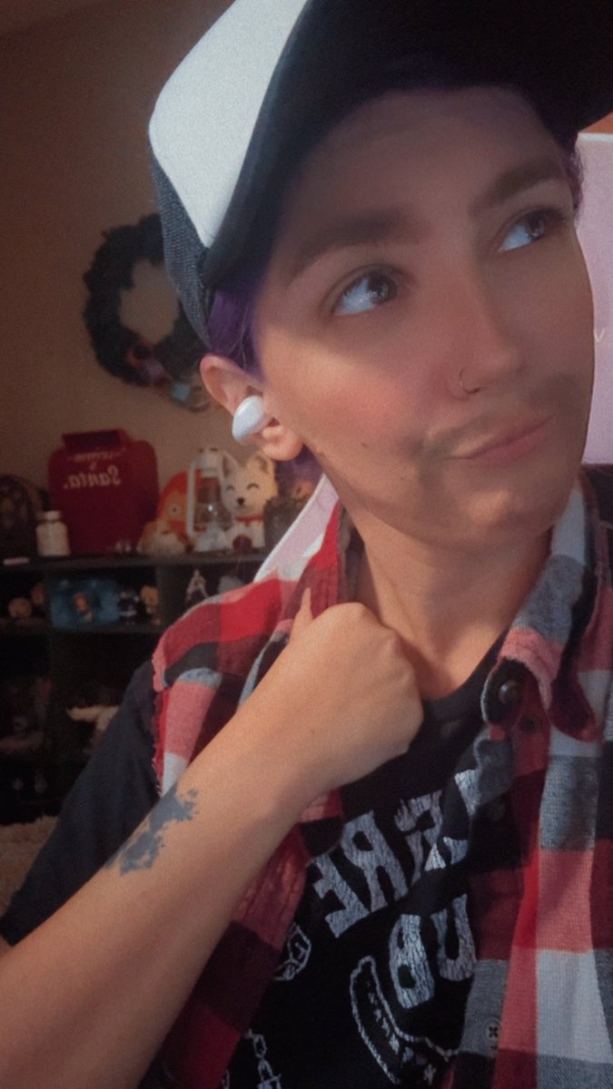 explauraa's tweet image. They say girls like to cosplay… this is what they meant, right?

Twitch.tv/explauraa