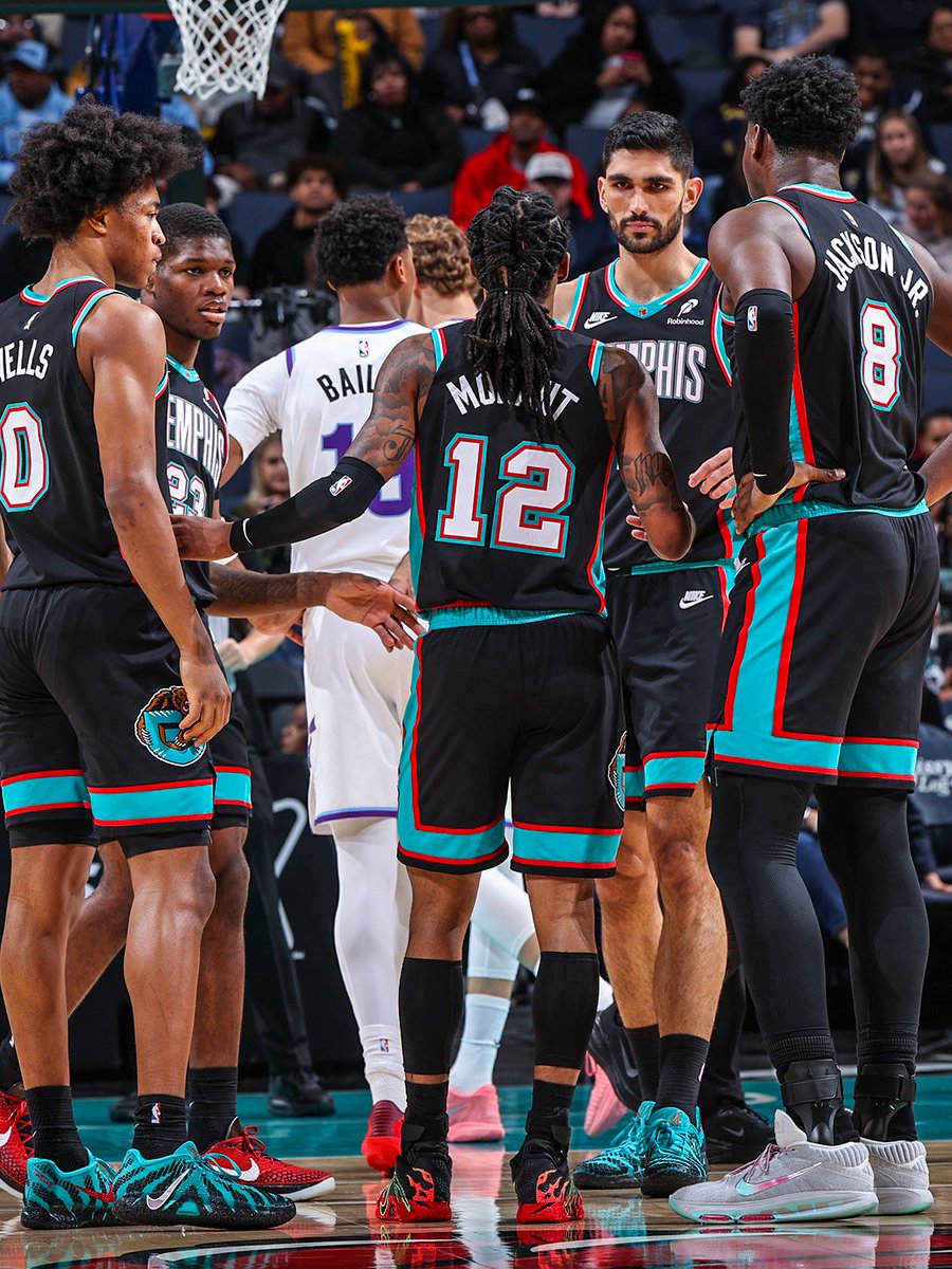 The Battle Continues 🐻
📺 @FDSN_Grizzlies
END Q1 | MEM 31, UTA 36