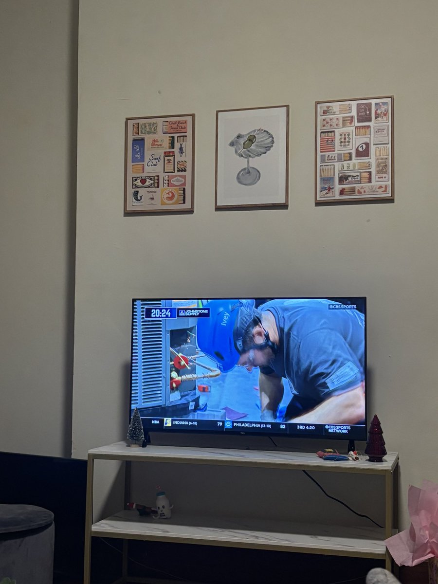 ChristevensOH's tweet photo. Friday night is for HVAC Championships on cbs sports https://t.co/beVFfF3cib