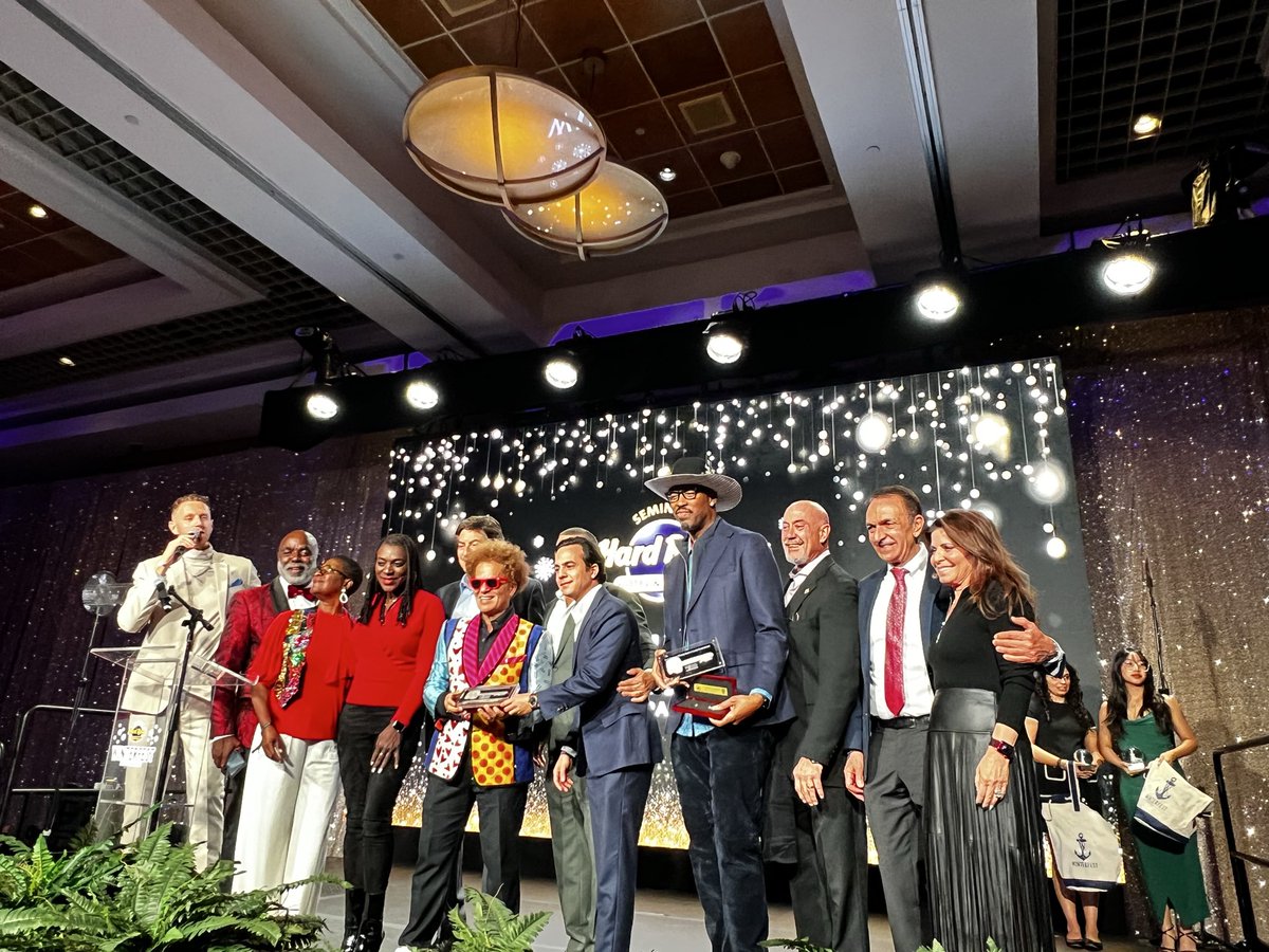 TravelHost FTL tweet media