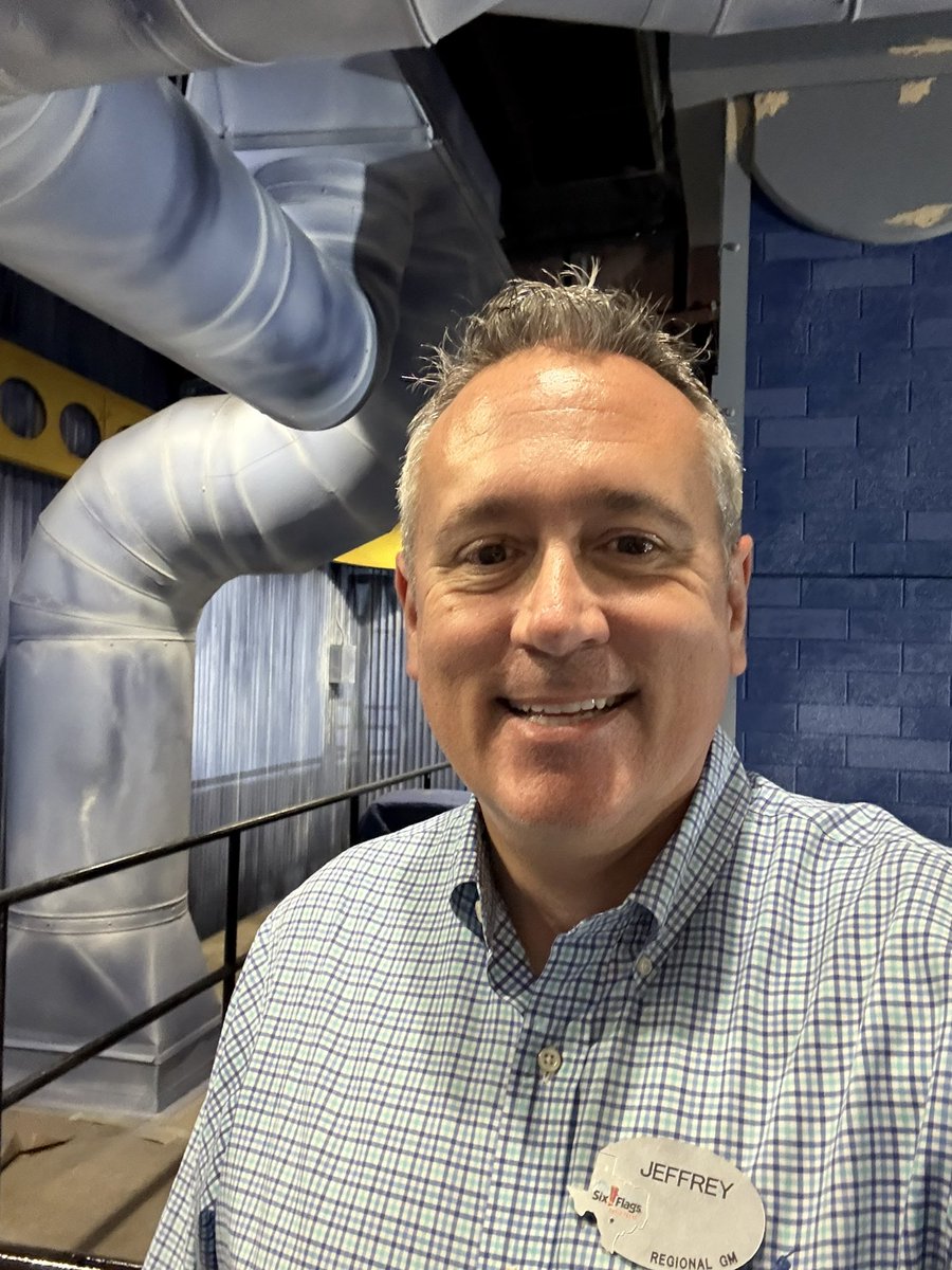 jeffrey_siebert's tweet image. I’m feeling the chill! ❄️ The enhancements will look amazing once complete in 2026! @SixFlagsOverTX