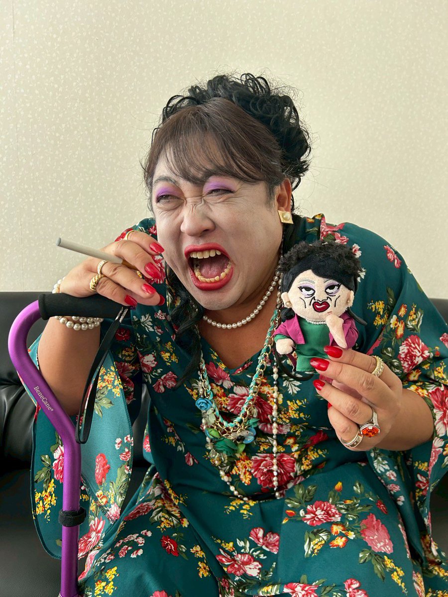 胸やけブッパン情報！／ 個性的なマスコットでマイバッグを