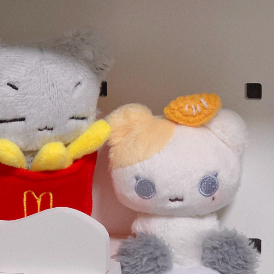 ᴍᴏɴᴀᰔᩚ tweet media