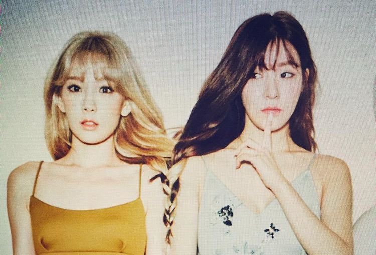 mysoneve's tweet image. BREAKING: Tiffany Young and Taeyeon have reportedly broken up after a 21-year relationship.