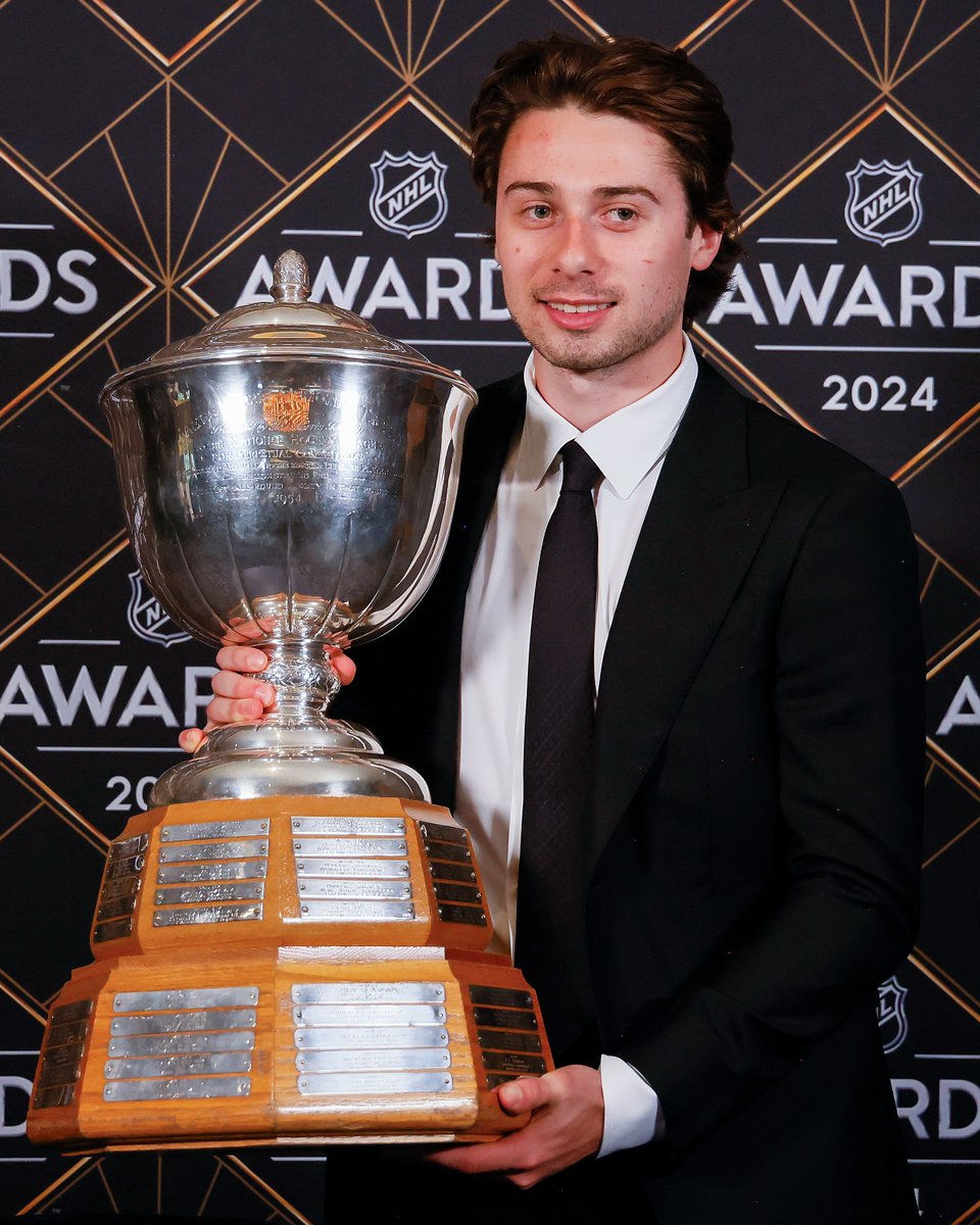 Yes, it really happened. 👀 

Quinn Hughes is off to the State of Hockey.