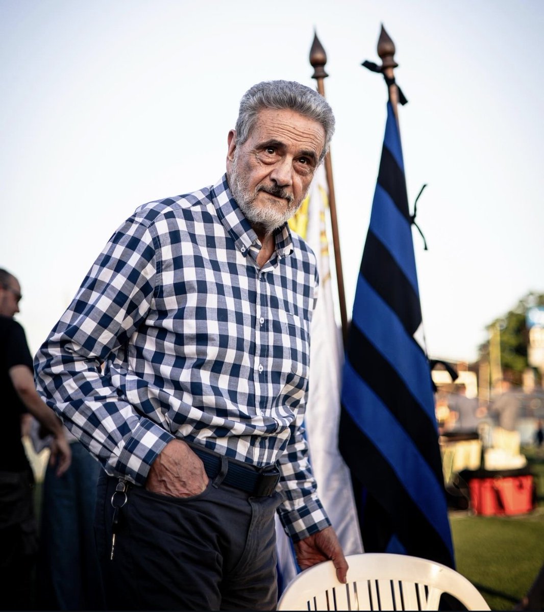 TatoLfc24's tweet photo. ¡MI PRESIDENTE!

GRACIAS ETERNAS, DON JOSÉ LUÍS PALMA https://t.co/GUetQkaABi