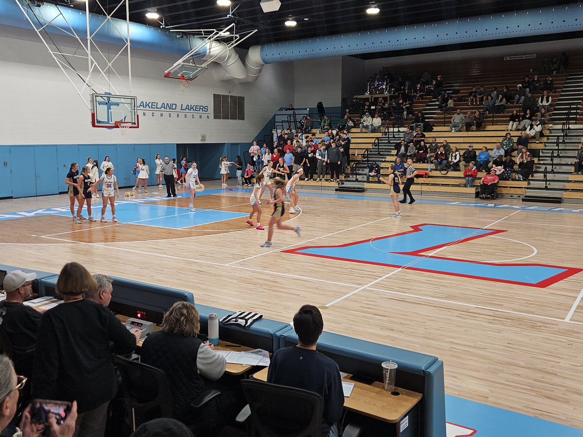 Fairfield beats Lakeland 53-28.   Eva Herbert had 11 points, Madison Jones 20,
Paige park 10, and Macy worthman 10.  The Falcons are 8-3 after winning 8 of their last 9.