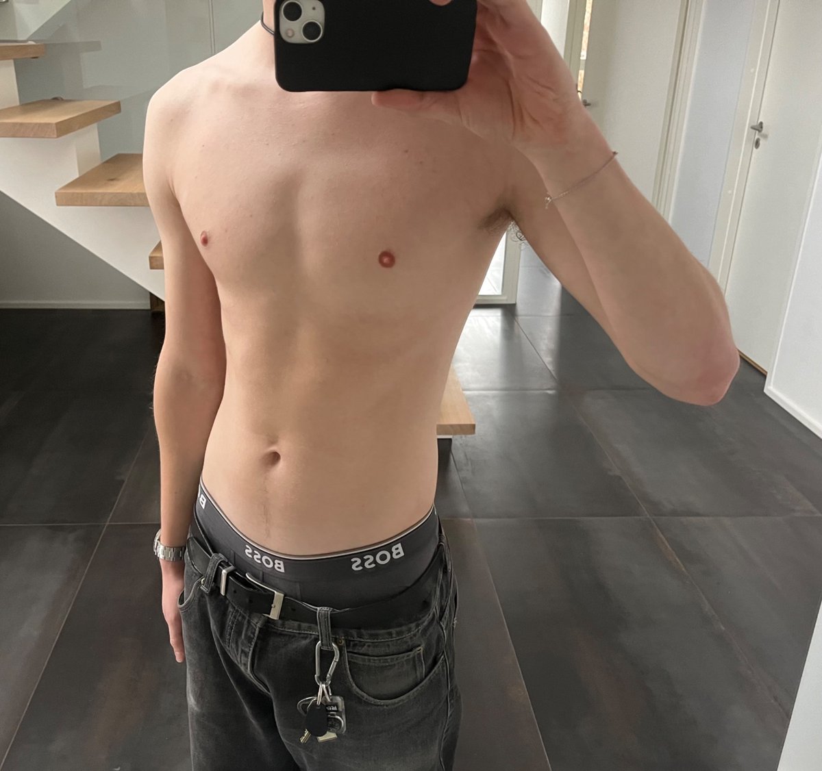 dobechillin's tweet photo. im so drunk 
#twink #gay https://t.co/Kvv8gfsJR9