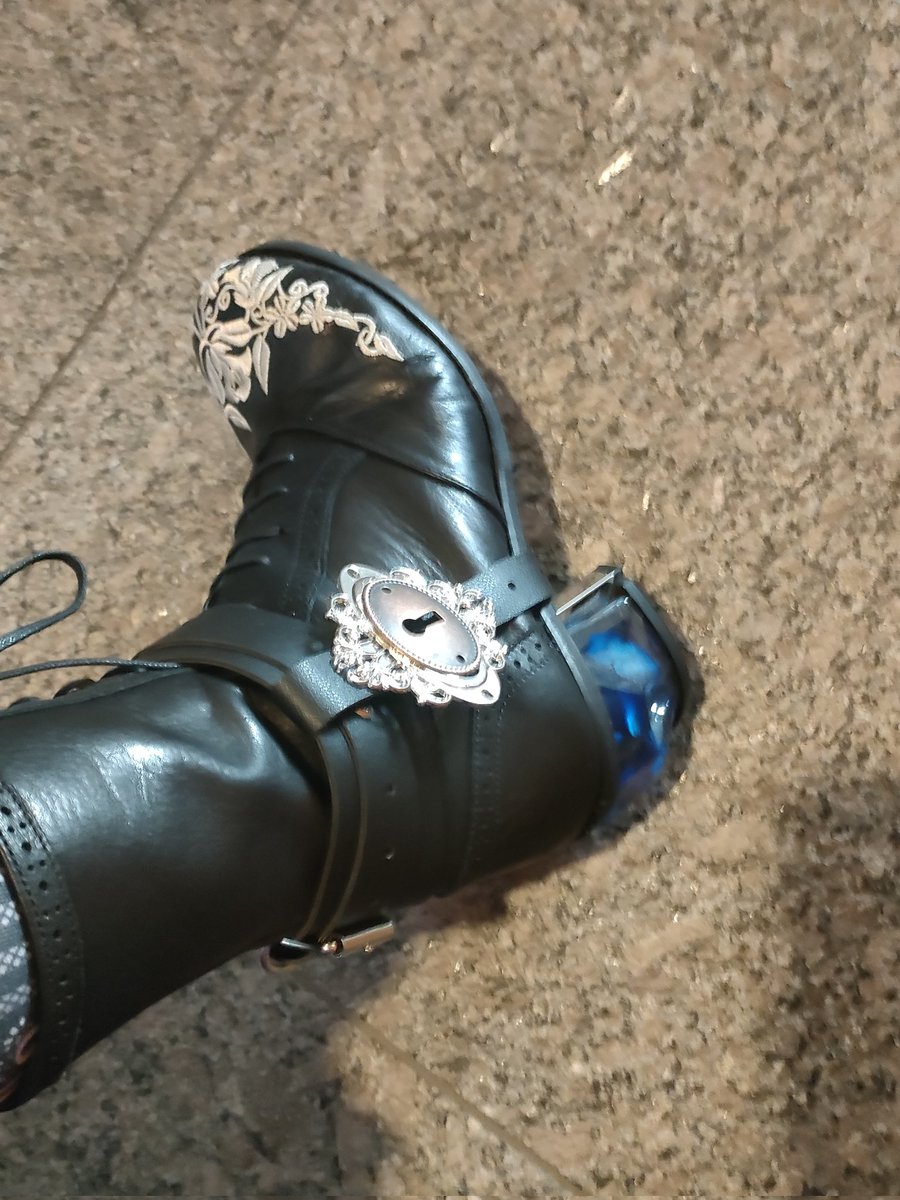 MABATAKI美雨 (@jijikuromyu) / Posts / X