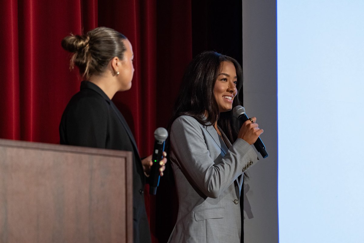 The Eugene D. Smith Leadership Institute tweet media