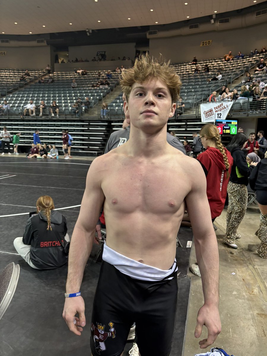 Ian Hardy wins by tech fall!! 🎉🎉