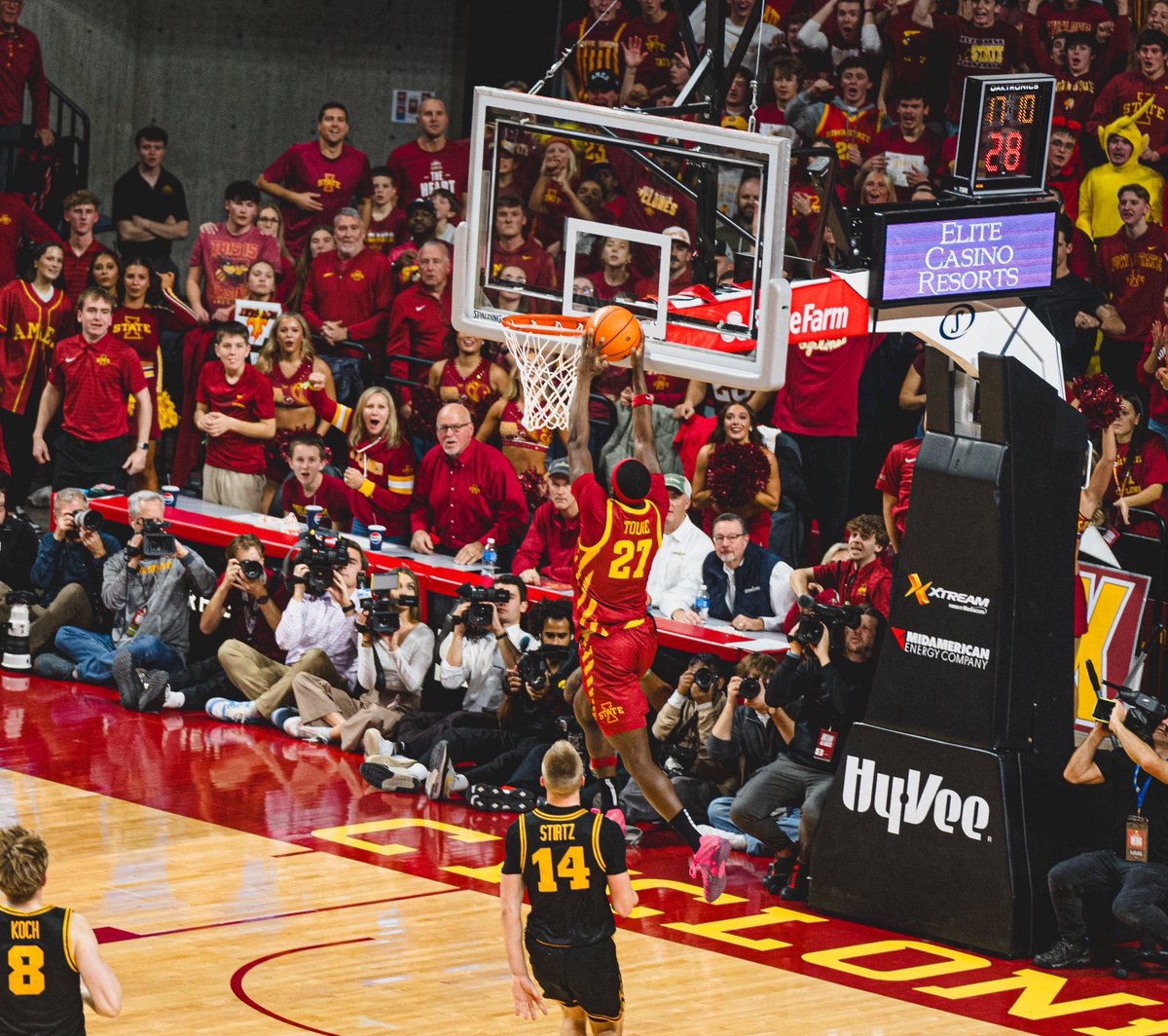 Hang it in the Louvre

#Cyclones | #C5C | <a href="/killyan_toure/">K.M.T😈🦍</a>