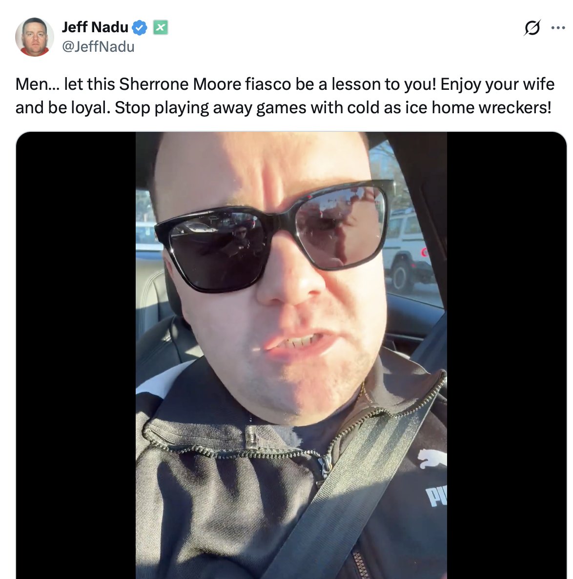 GRPofthelibrary's tweet image. Jeff Nadu, a man who has never been married or had children is going to preach and tell married men how to act and behave. Okay buddy, the only thing traditional about you is your fucking wing order.  #NADU #ReadMoreBooks #TakesSoHotHeCouldntPullOver