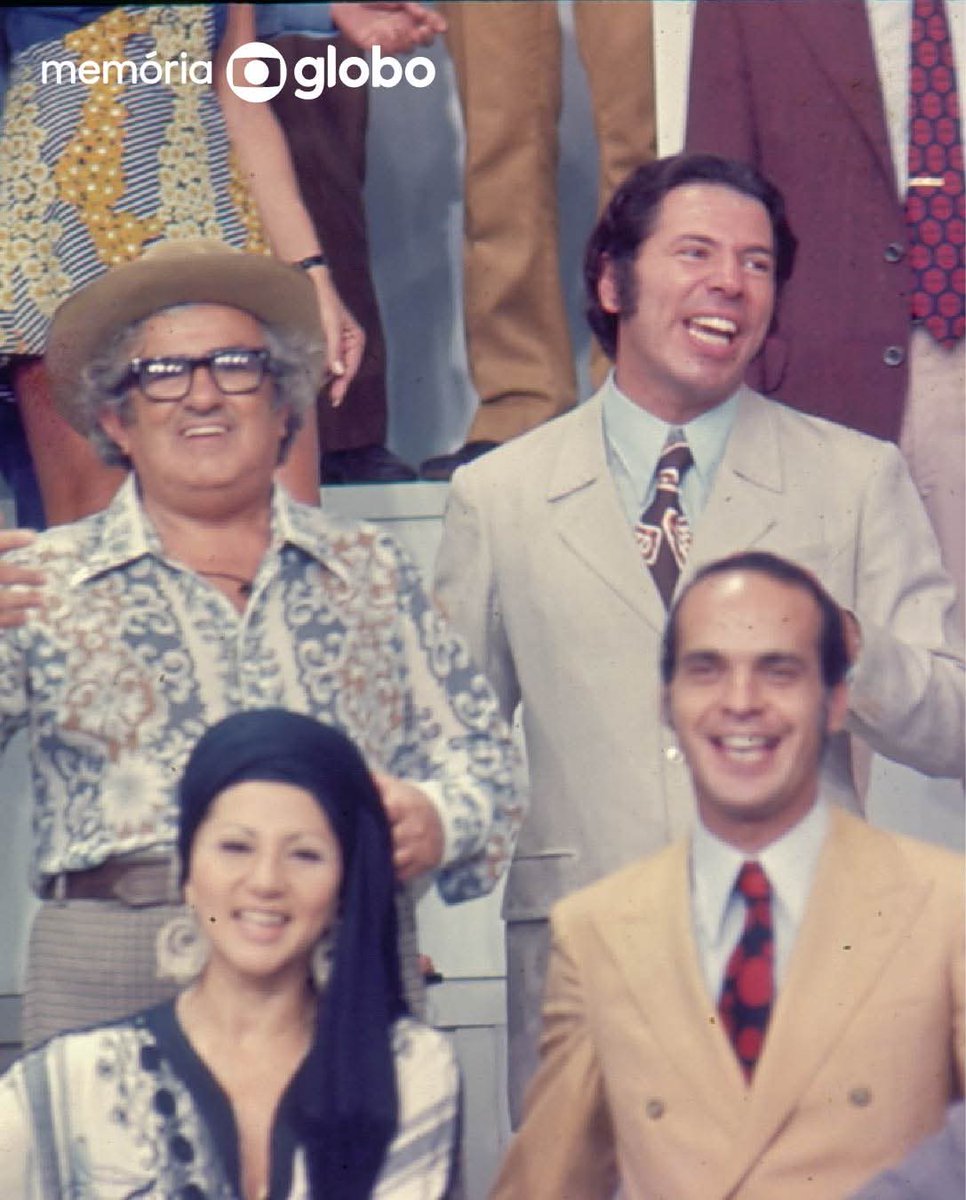 Michel_Telles's tweet image. No dia em que #SilvioSantos completaria 95 anos, relembre sua passagem pela TV Globo no comando da atração que levava seu nome! #AFazenda17 #sbt #AFazenda #TheGameAwards #melhordatarde #DonaDeMim  #tresgraças faroldabahia.com.br/noticia/no-dia…