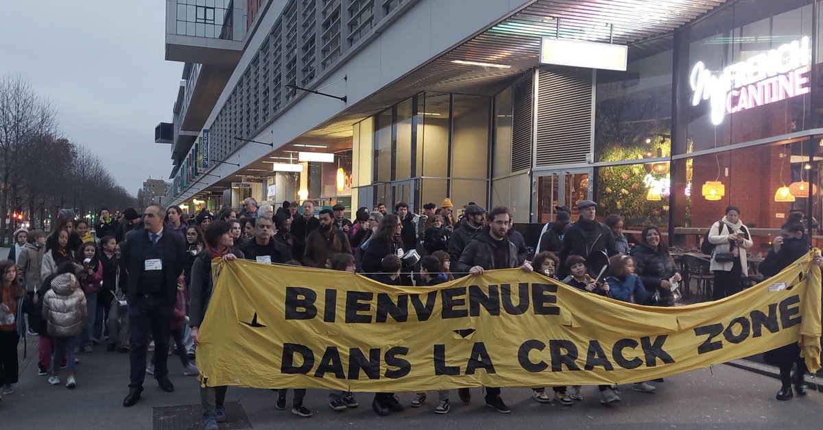 #narcotrafic #rosaparks LES HABITANTS DE ROSA PARKS TOUJOURS AUSSI MOBILISÉS !!!
 ⁦<a href="/libe/">Libération</a>⁩ ⁦<a href="/FranceTV/">France tv</a>⁩ ⁦<a href="/radiofrance/">Radio France</a>⁩ ⁦<a href="/afpfr/">Agence France-Presse</a>⁩ ⁦<a href="/RFI/">RFI</a>⁩ ⁦<a href="/Mediapart/">Mediapart</a>⁩ ⁦<a href="/LeParisien_75/">Le Parisien | Paris</a>⁩