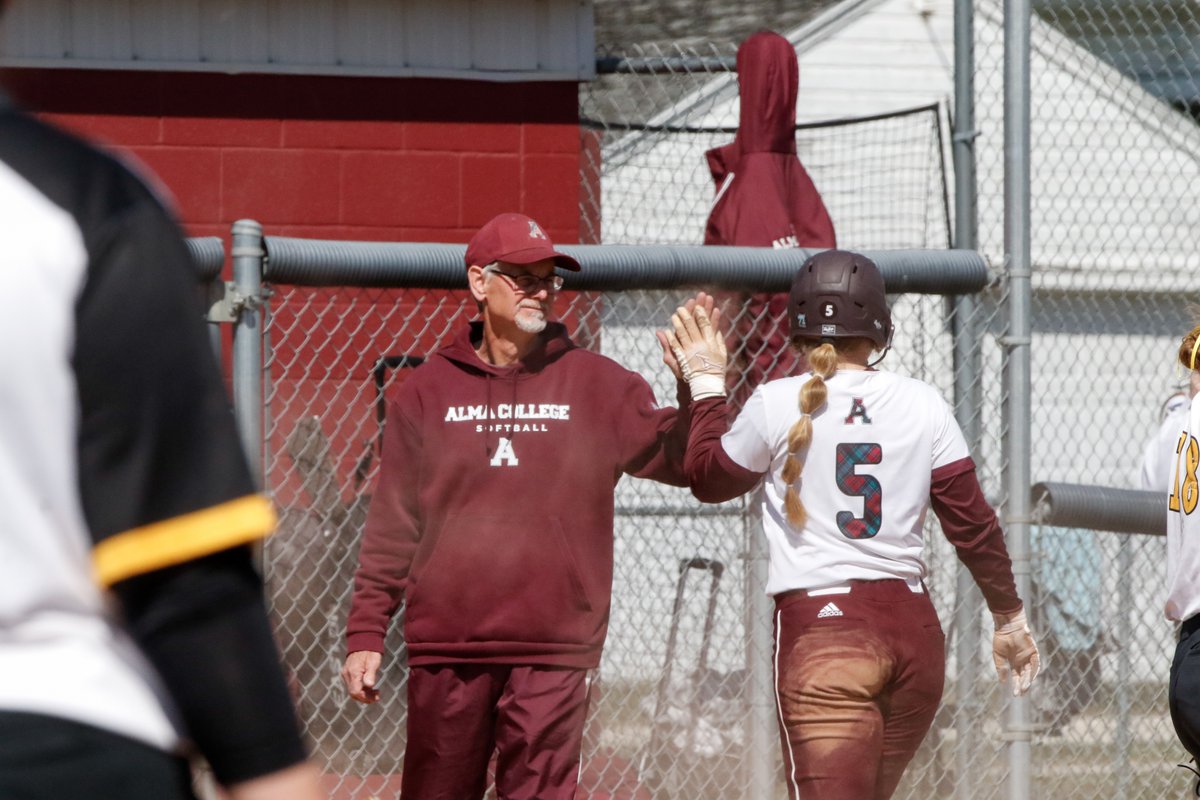 Alma College Scots tweet media