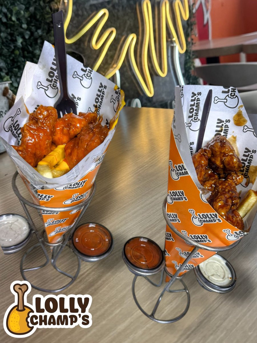 ¡TE ESPERAMOS HOY! 😃🍗🍔🍟 ABIERTO HASTA LAS 11:30 PM.🕦  Realiza tu pedido por WhatsApp: 81 2919 7348