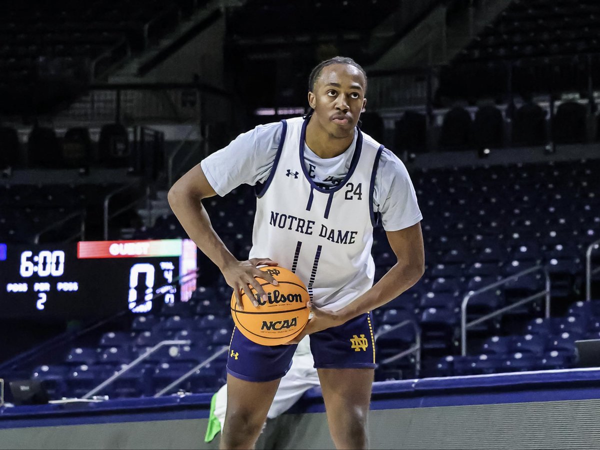 NDmbb's tweet image. from the gridiron to the hardwood 💪

first practice for #24 Mark Zackery IV!

#GoIrish☘️