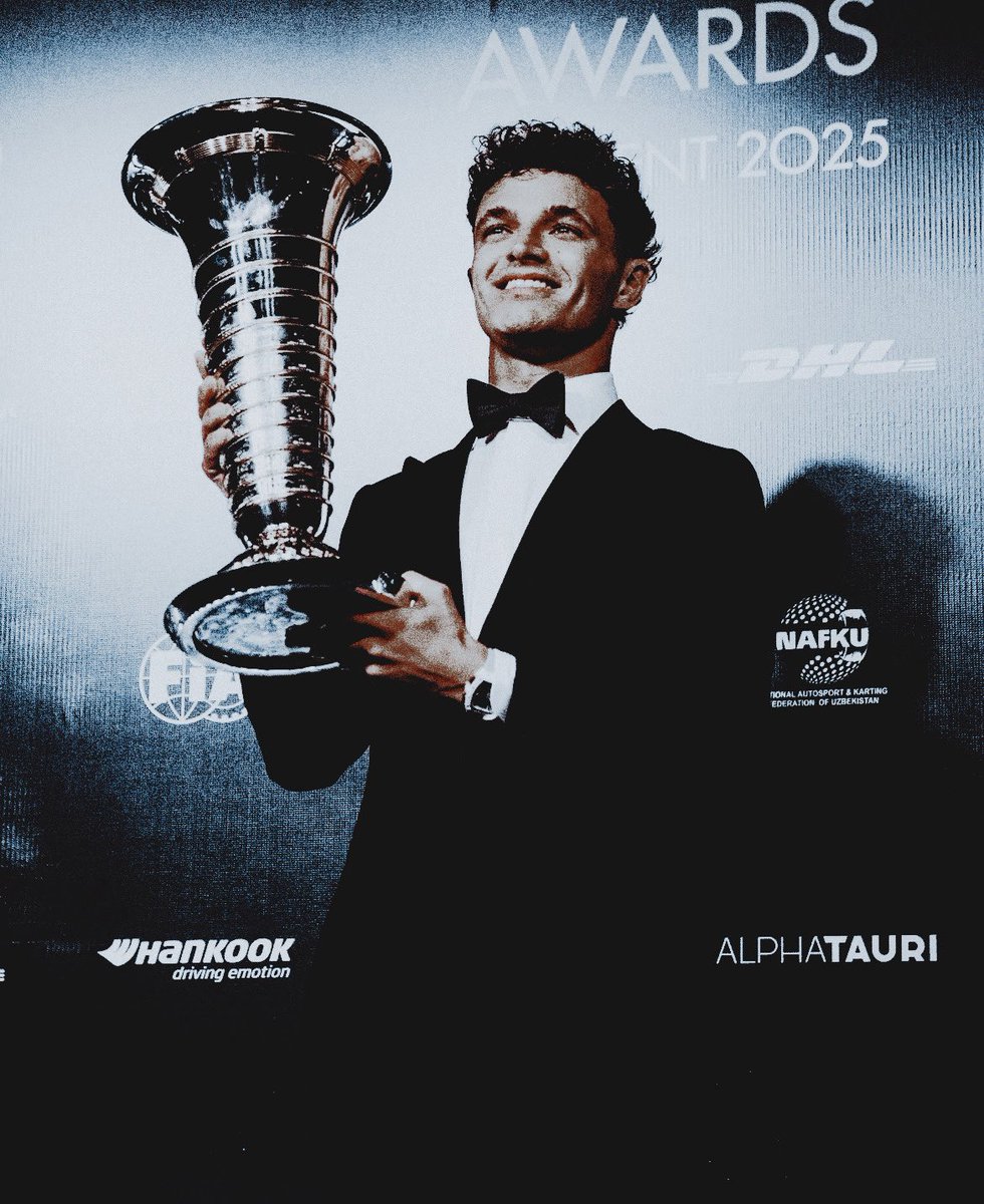 𝙂𝙤𝙡𝙙𝙚𝙣 𝘽𝙤𝙮 𝙤𝙛 𝙋𝙖𝙥𝙖𝙮𝙖 tweet media