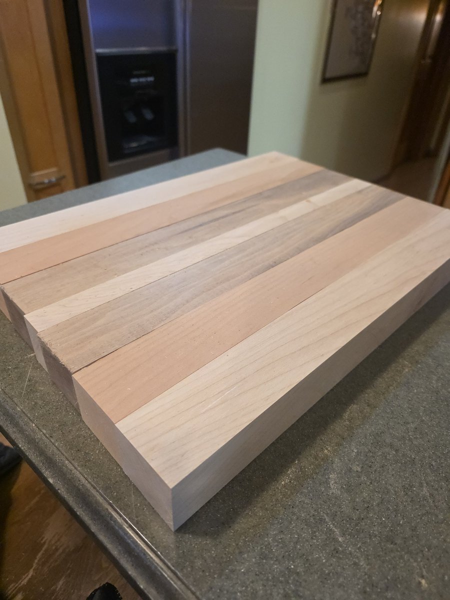 Came up with a nice board pattern for this cutting board. It's 13x18x2. Ready for glue up! Go big or go home